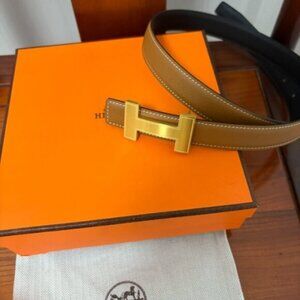 Classic Hermes Brown Leather Accessory
